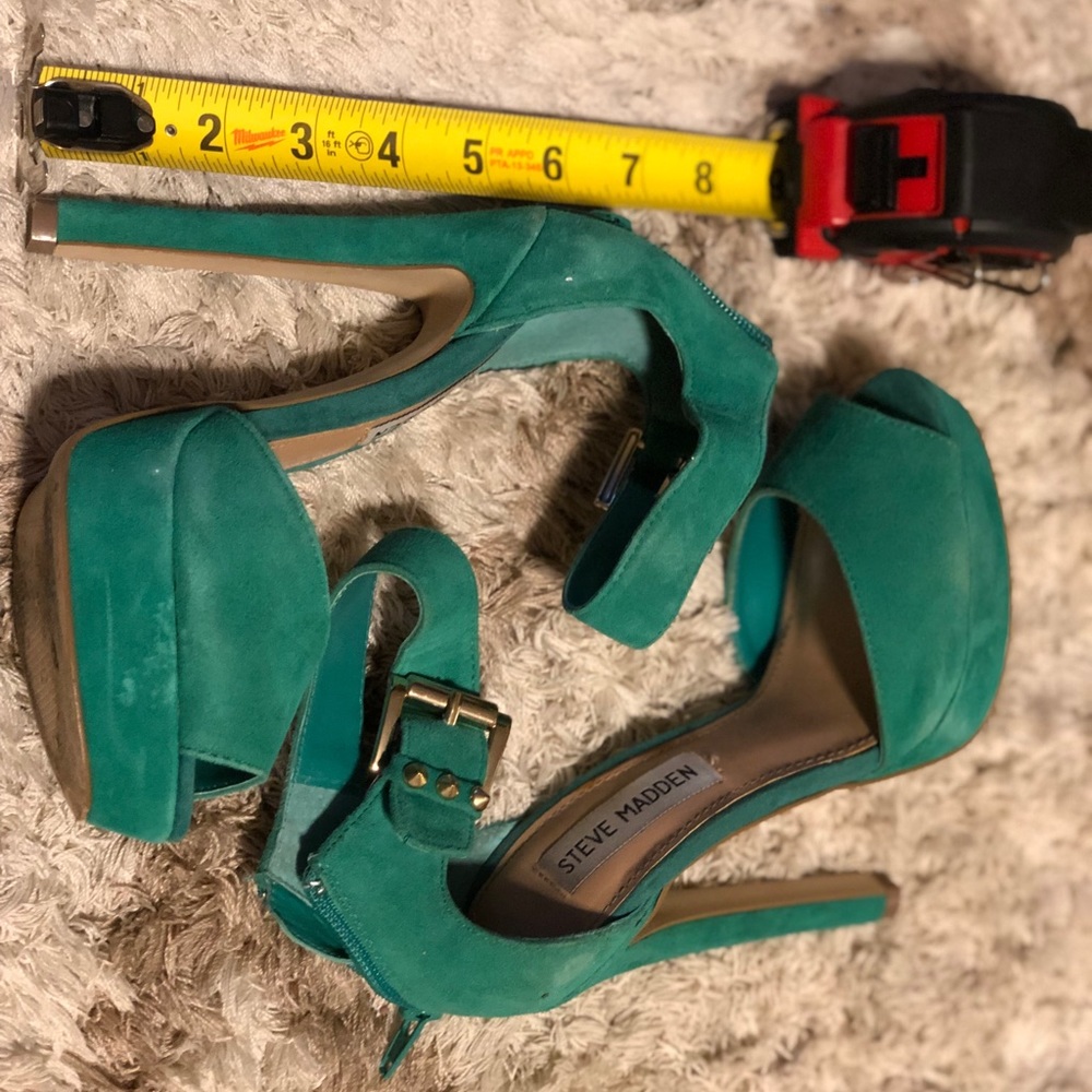 Emerald suede